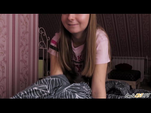 ❤️ Blondie thith thellë BFF-në e saj dhe merr spermë në gojën e saj ❤❌ Video porno në sq.onlyhdporn.ru ❤